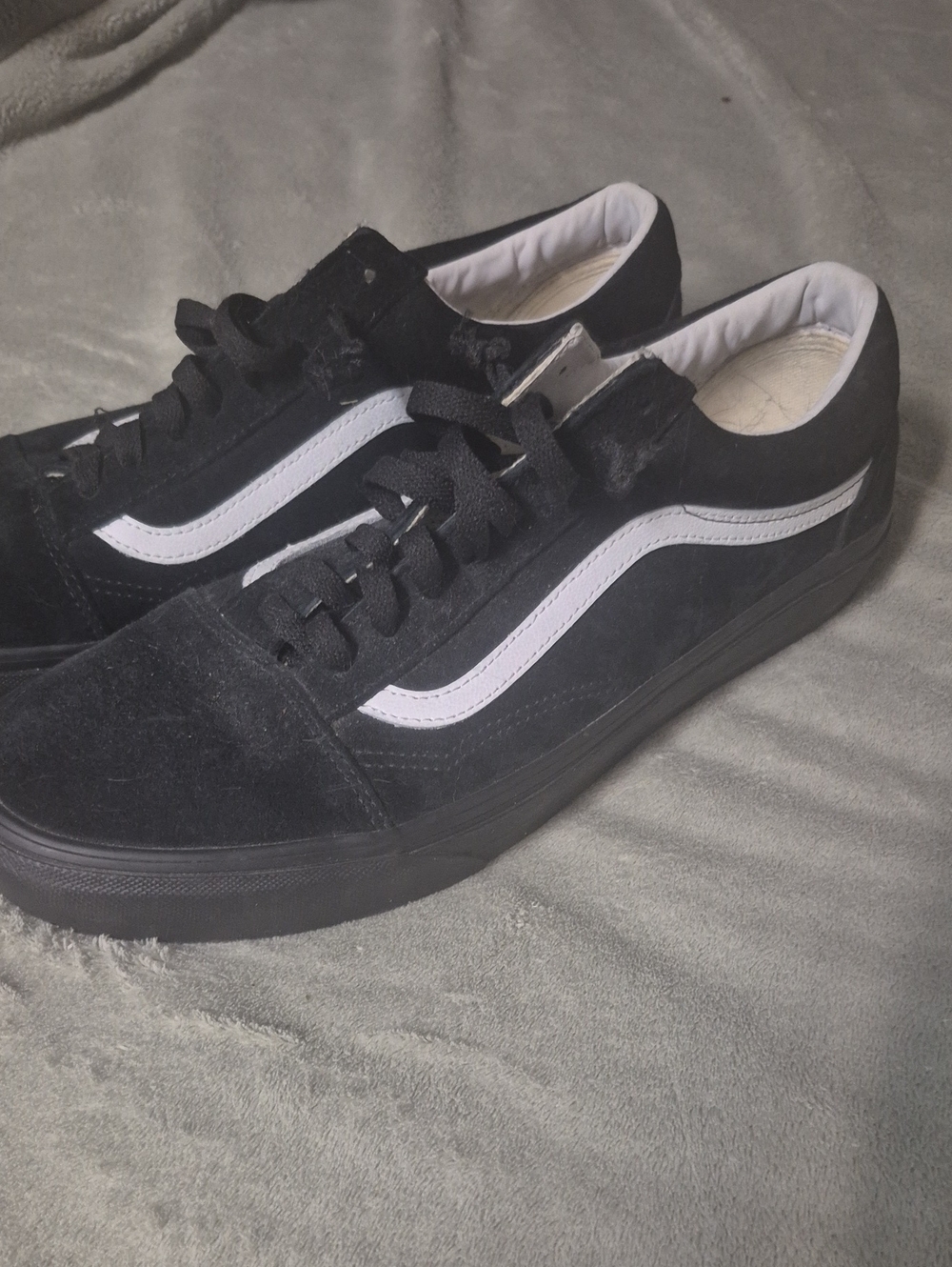 11 1/2 Vans Black Suede Low-Top Sneakers with White Side Stripe